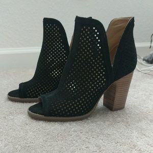 Lucky brand larise booties
